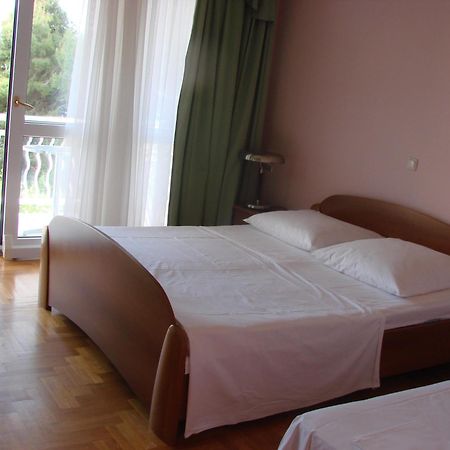 Apartments Happy Island Rab 라브 외부 사진