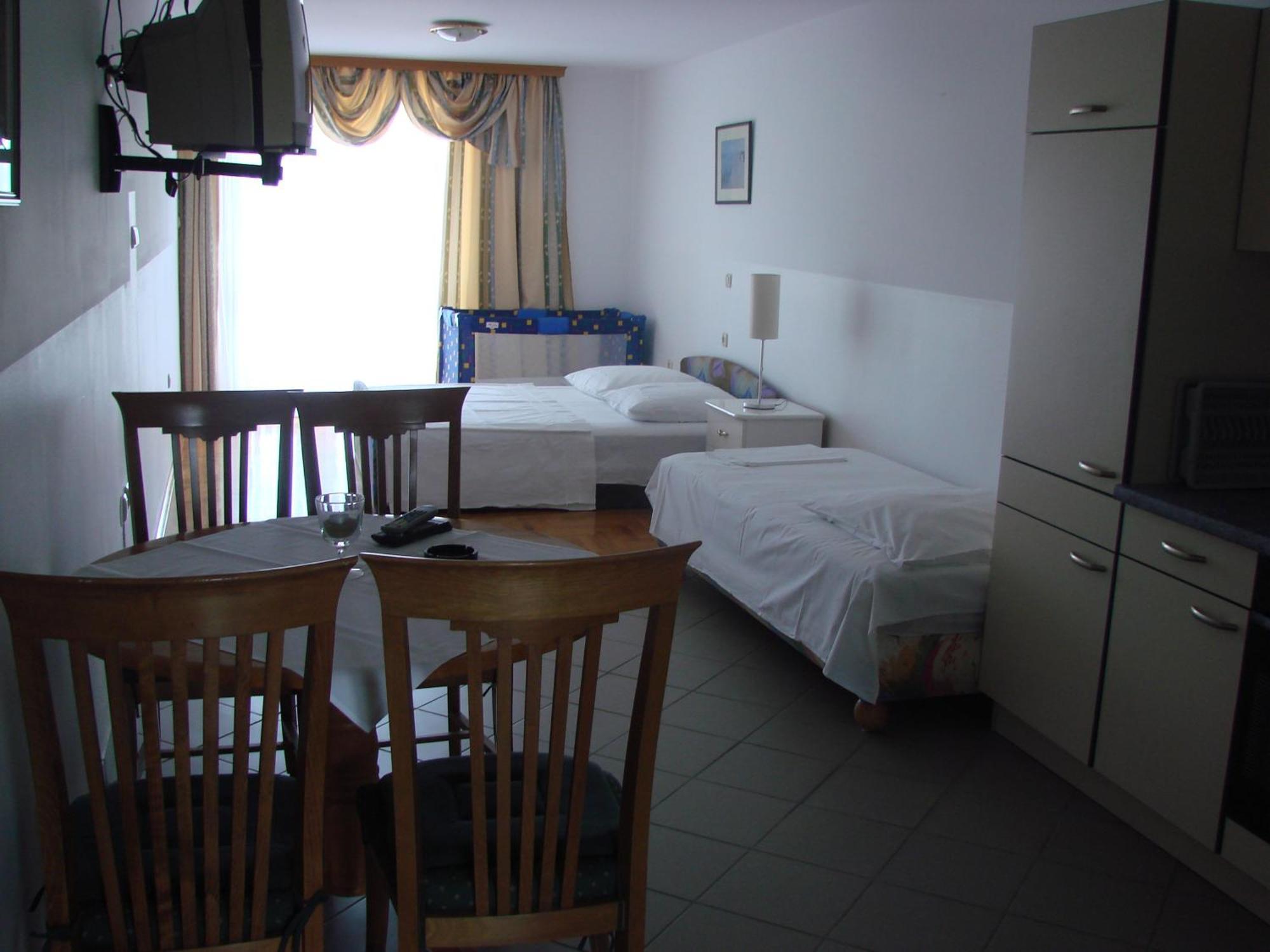 Apartments Happy Island Rab 라브 객실 사진