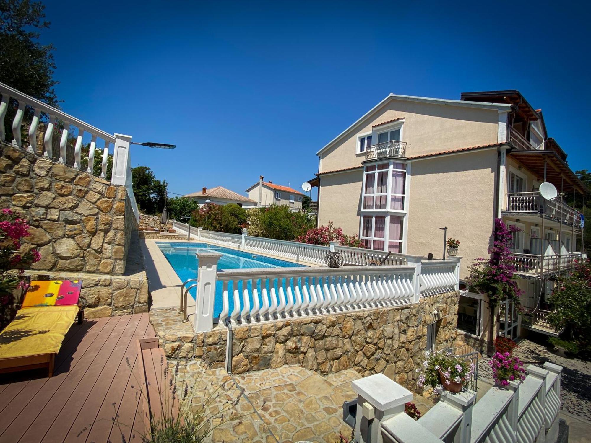 Apartments Happy Island Rab 라브 외부 사진