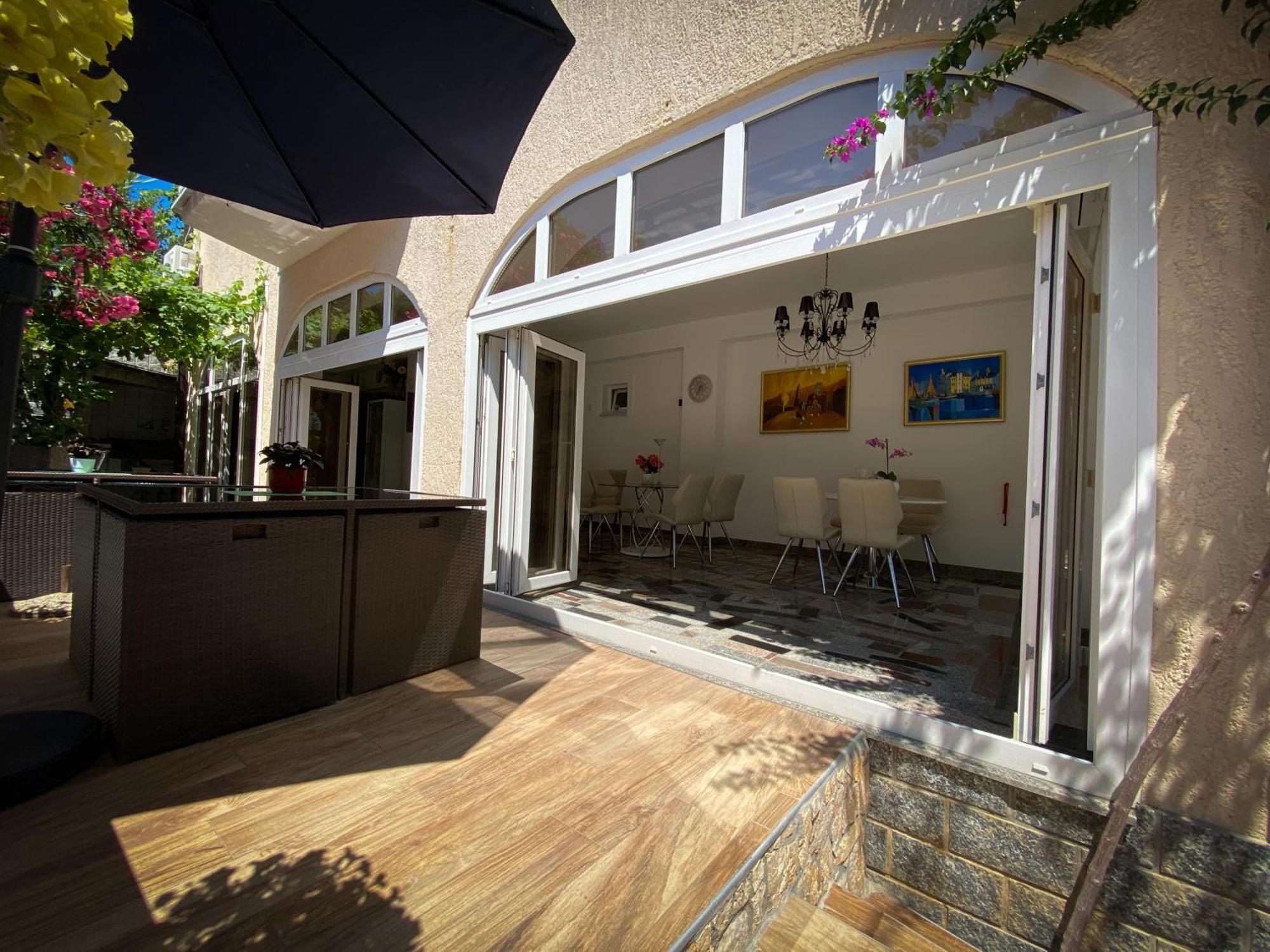Apartments Happy Island Rab 라브 외부 사진
